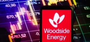 Read more about the article Woodside Sells 40% Stake in Louisiana LNG to Stonepeak for $5.7B: Project Eyes 27.6 MTPA Output