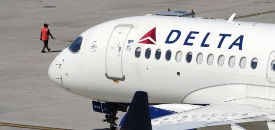 You are currently viewing Delta Flight Makes Emergency Landing in Minneapolis