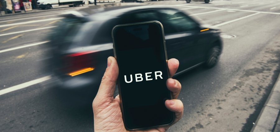 You are currently viewing Uber to Bring Eco-Friendly Blade Helicopter Rides to Cities by 2026